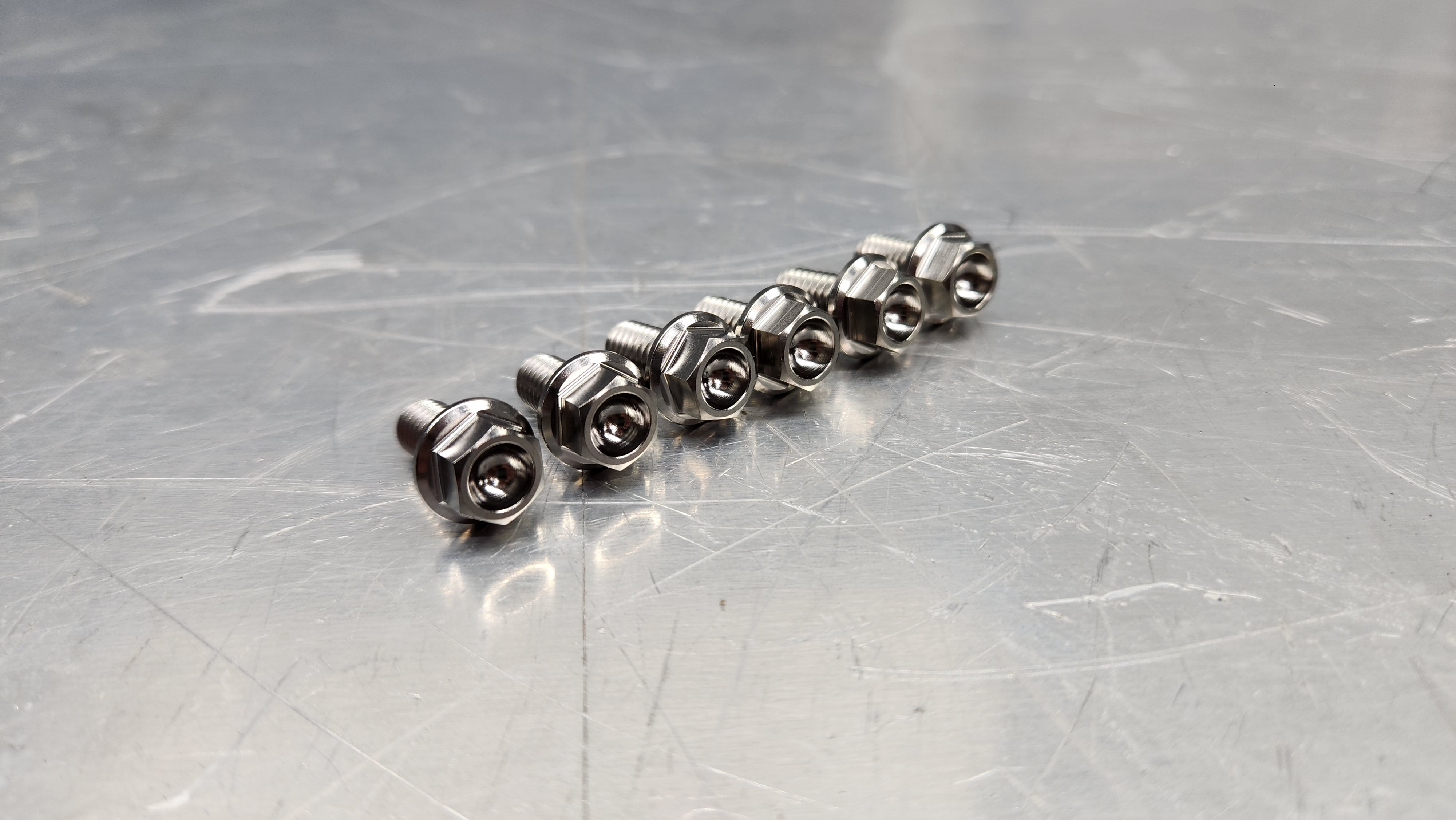 Nice Time Racing KA24DE/KA24E/ Titanium Crank Pulley Bolts